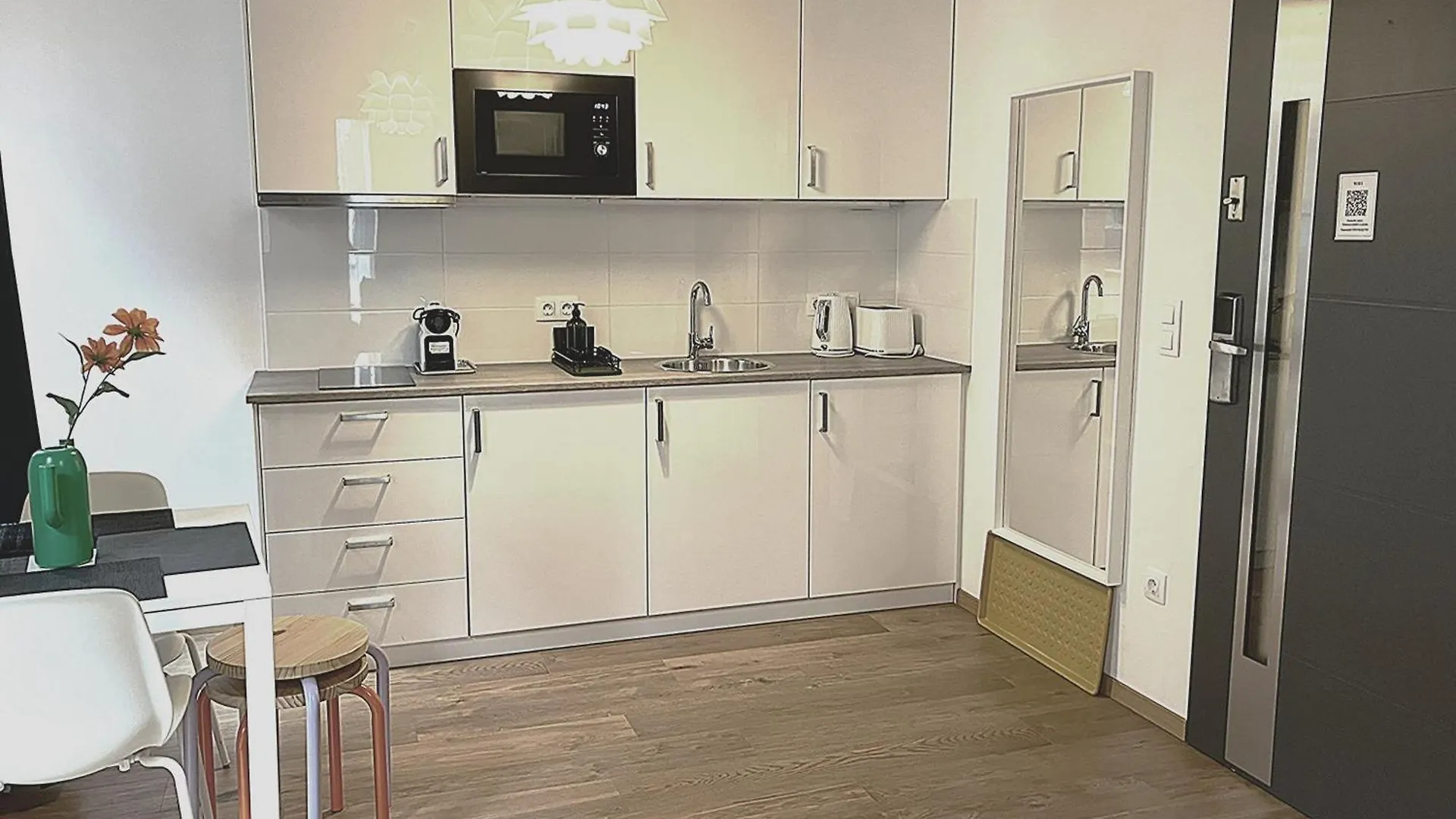 Vagabond Downtown Aparthotel Budapest 4*,