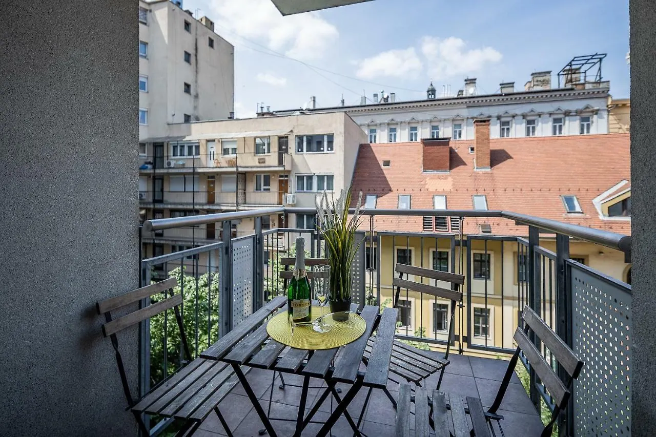 Vagabond Downtown Aparthotel Budapest