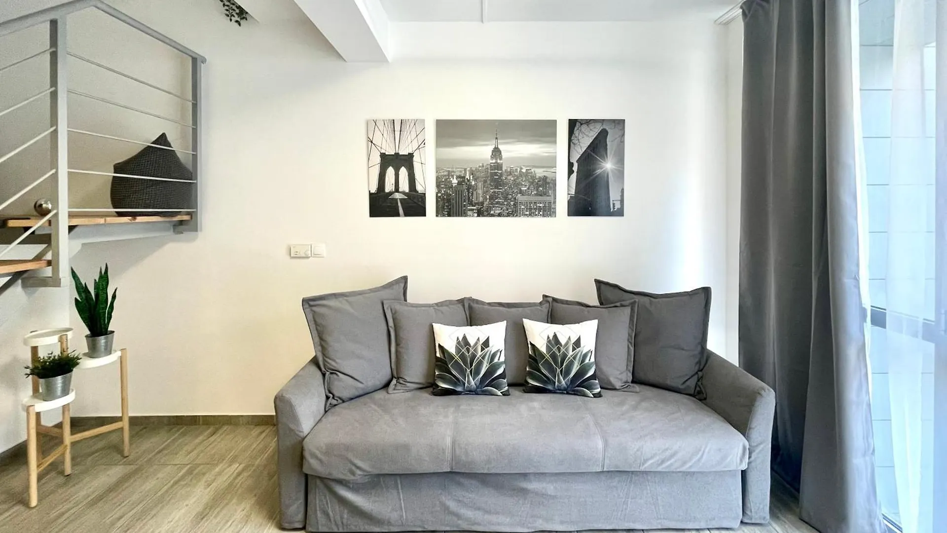 Vagabond Downtown Aparthotel Βουδαπέστη 4*,  Ουγγαρία